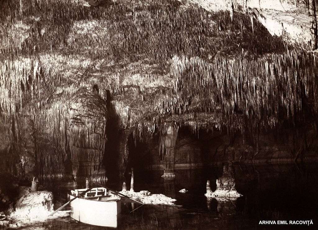 Cuevas del Drach: Lacul Deliciilor, cu o barcă